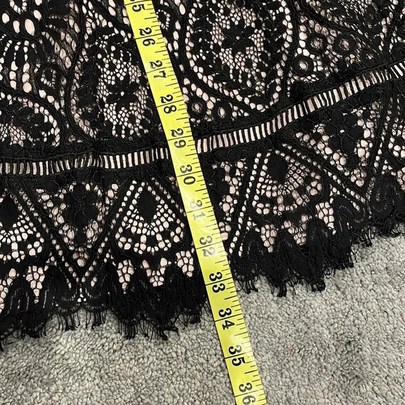 BB Dakota RSVP Black Lace Cocktail Dress A-Line Cut Fancy Mock Neck - Picture 15 of 15